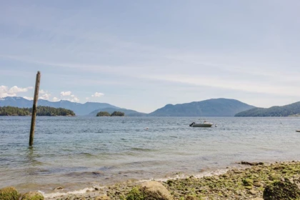 Hot Tub / Spa Photo of 1498 Tideview Road, Gibsons, BC