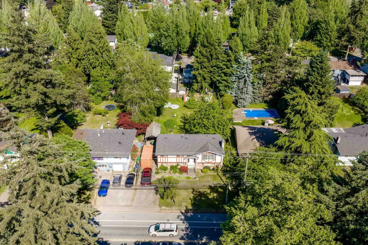 Family Room Photo of 7342 140 Street, Surrey, BC