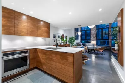 Kitchen Photo of PH6 869 Beatty Street, Vancouver, BC