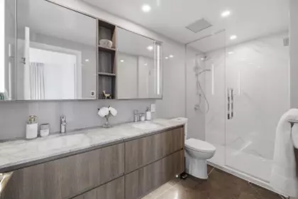 Basement Recreation Room Photo of 902 15165 Thrift Avenue, White Rock, BC