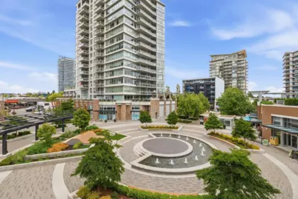 Community Amenities Photo (Clubhouse) of 902 15165 Thrift Avenue, White Rock, BC