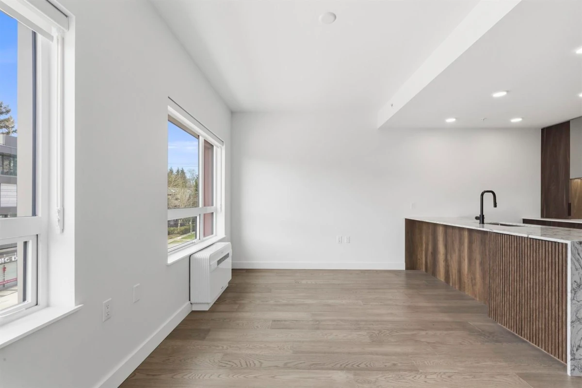 Exterior Rear Photo of 305 3590 W 39th Avenue, Vancouver, BC