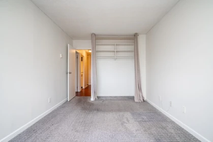 Aerial View of 504 550 Eighth Street, New Westminster, BC