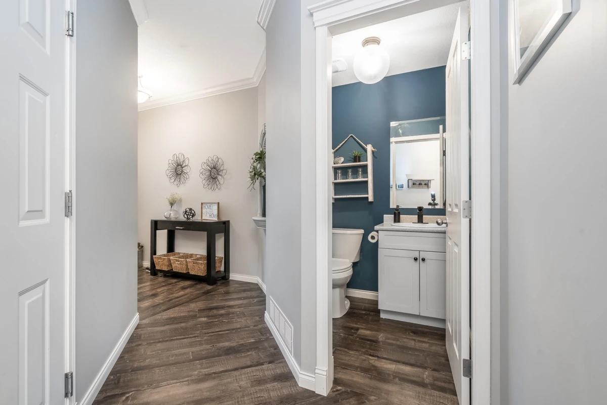 Dining Area Photo of 21 32849 Egglestone Avenue, Mission, BC