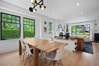 Kitchen Photo of 3392 W 8th Avenue, Vancouver, BC