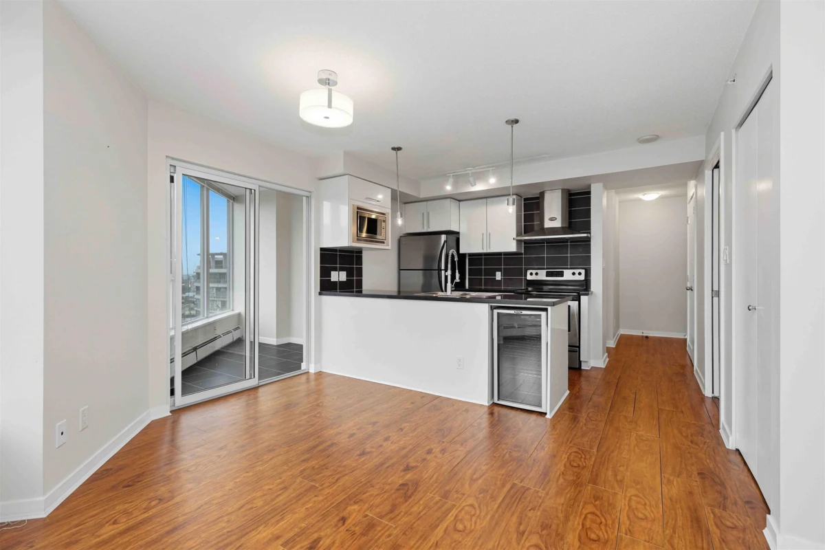 Dining Area Photo of 2901 689 Abbott Street, Vancouver, BC