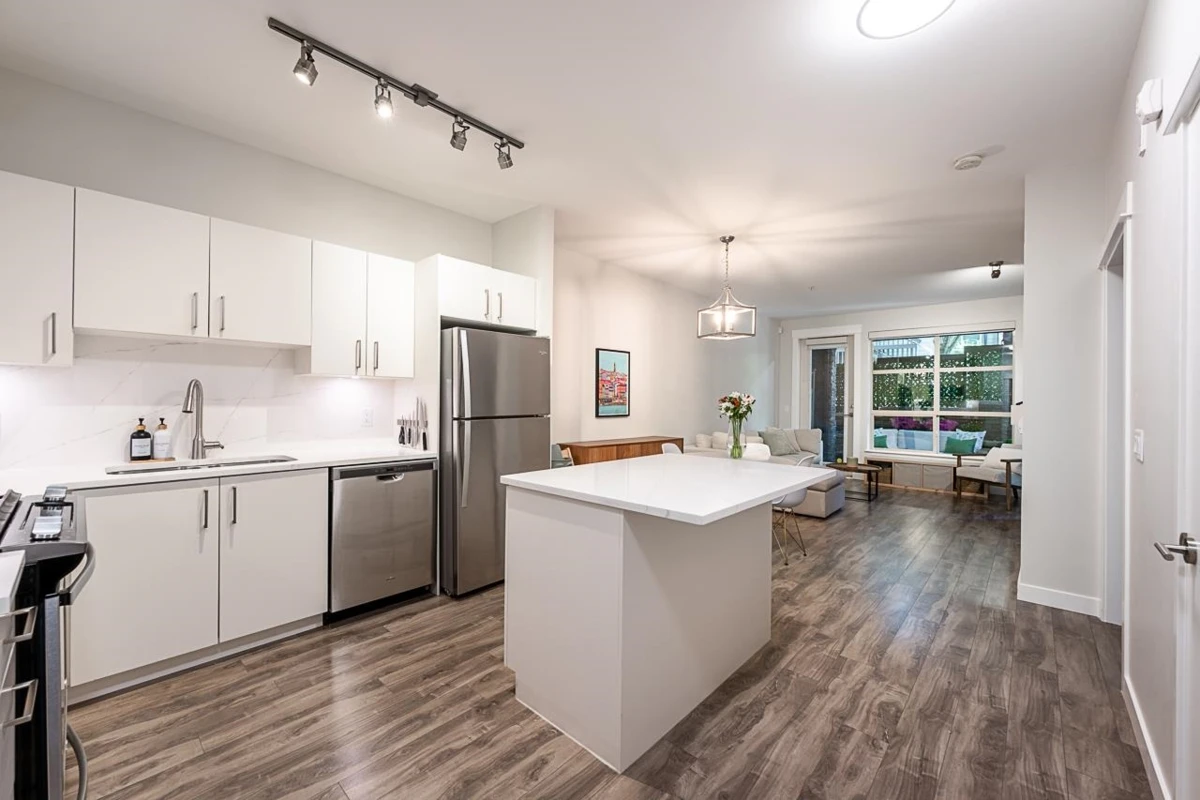 Dining Area Photo of 103 1468 St. Andrews Avenue, North Vancouver, BC
