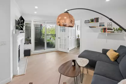 305 688 E 16th Avenue, Vancouver, BC, Vancouver — Apartment/Condo for sale