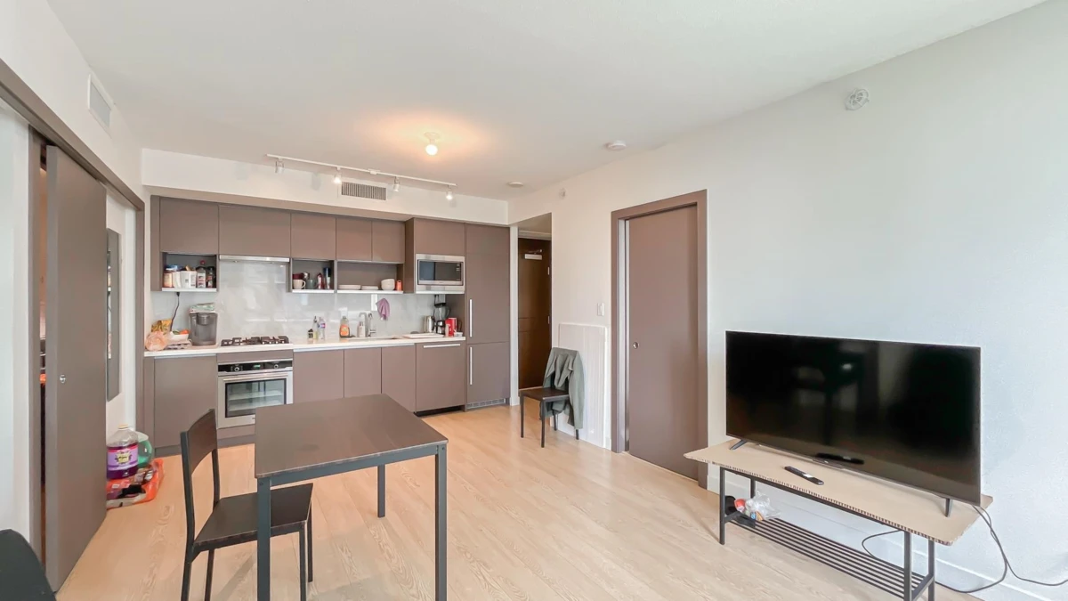 Family Room Photo of 805 68 Smithe Street, Vancouver, BC