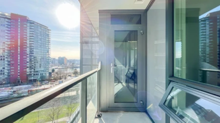 Powder Room Photo of 805 68 Smithe Street, Vancouver, BC