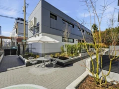 6833 Cambie Street, Vancouver, BC
