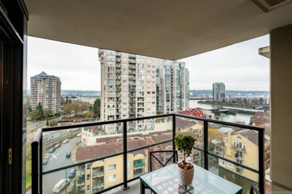 Outdoor Patio Photo of 1102 1 Renaissance Square, New Westminster, BC