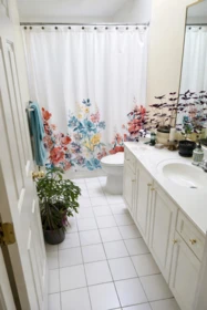 Powder Room Photo of 2011 Seventh Avenue, New Westminster, BC