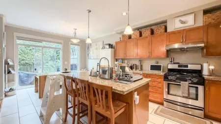 Kitchen Photo of 29 7171 Steveston Highway, Richmond, BC