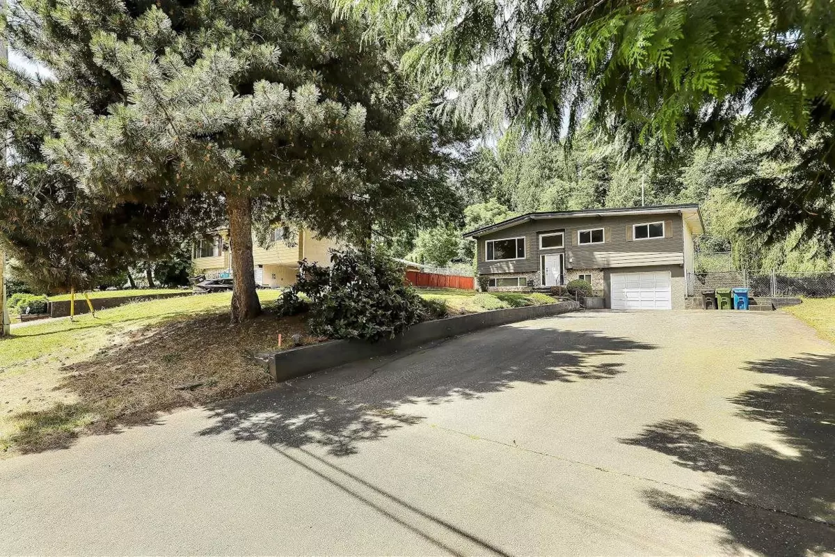 Family Room Photo of 31639 Charlotte Avenue, Abbotsford, BC