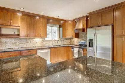 Guest Bathroom Photo of 31639 Charlotte Avenue, Abbotsford, BC
