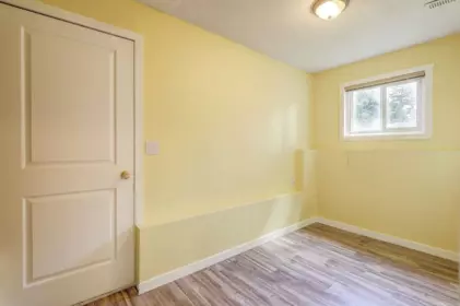Mudroom Photo of 31639 Charlotte Avenue, Abbotsford, BC
