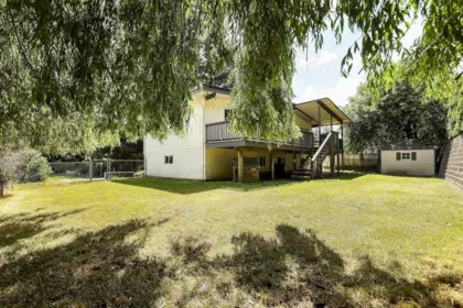 Outdoor Kitchen Photo of 31639 Charlotte Avenue, Abbotsford, BC