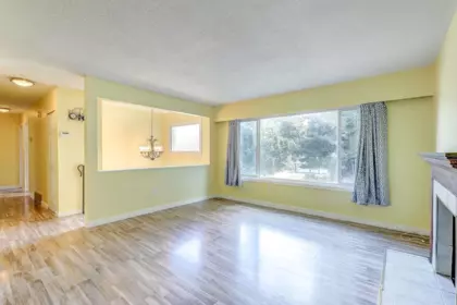 Pantry Photo of 31639 Charlotte Avenue, Abbotsford, BC