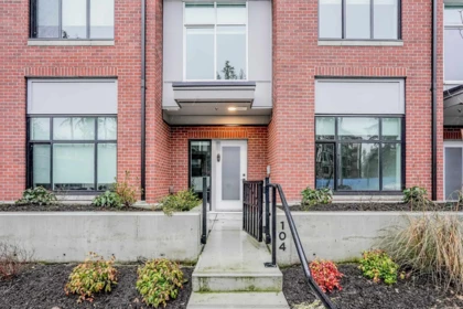 104 3528 146a Street, White Rock, BC, White Rock — Townhouse for sale
