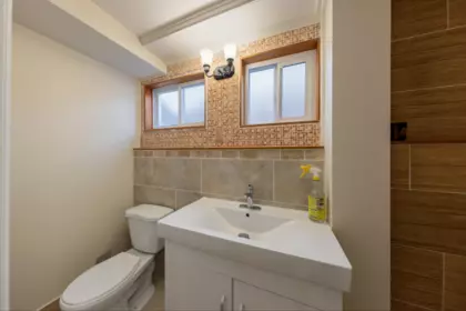 Front Yard Photo of 2911 E 51st Avenue, Vancouver, BC