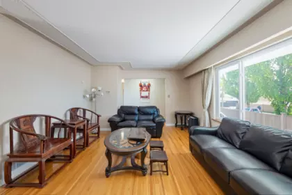 Primary Bedroom Photo of 2911 E 51st Avenue, Vancouver, BC
