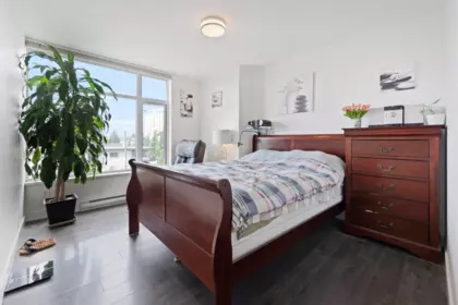 Office / Den Photo of 404 188 SW Agnes Street, New Westminster, BC