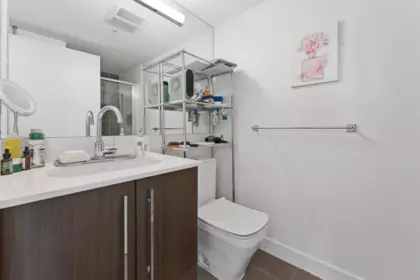 Powder Room Photo of 404 188 SW Agnes Street, New Westminster, BC