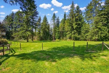 Loft / Bonus Room Photo of 32295 Dewdney Trunk Road, Mission, BC