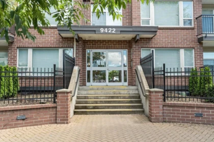 218 9422 Victor Street, Chilliwack, BC, Chilliwack — Apartment/Condo for sale