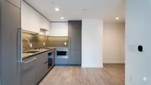 809 2135 Springer Avenue, Burnaby, BC