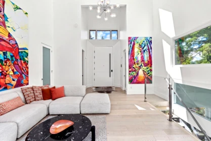 Entry Foyer Photo of 6236 Summit Avenue, West Vancouver, BC