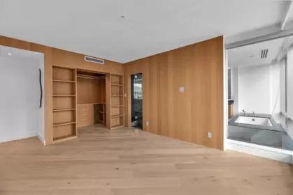 Hallway Photo of 3202 1111 Alberni Street, Vancouver, BC
