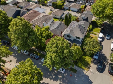 116 E 37th Avenue, Vancouver, BC, Vancouver — Single Family Residence for sale