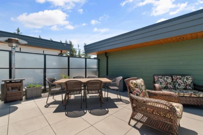 Front Yard Photo of 601 45510 Market Way, Chilliwack, BC