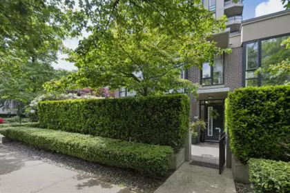 Swimming Pool Photo of 153 W 2nd Street, North Vancouver, BC