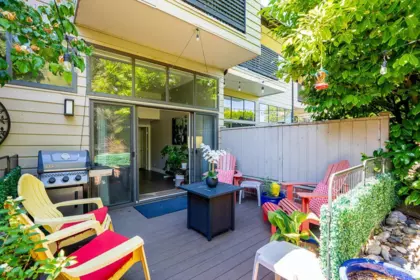 Office / Den Photo of 107 5622 16 Avenue, Delta, BC