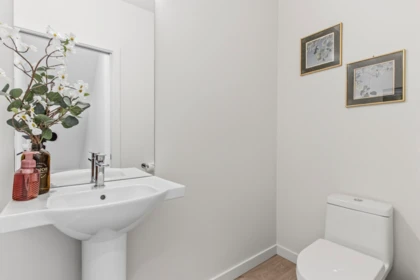 Primary Bedroom Photo of 4 1089 Wilson Crescent, Squamish, BC