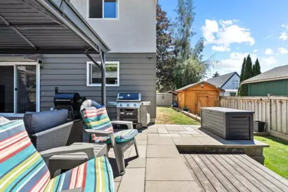 Garden / Landscaping Photo of 4851 55b Street, Delta, BC