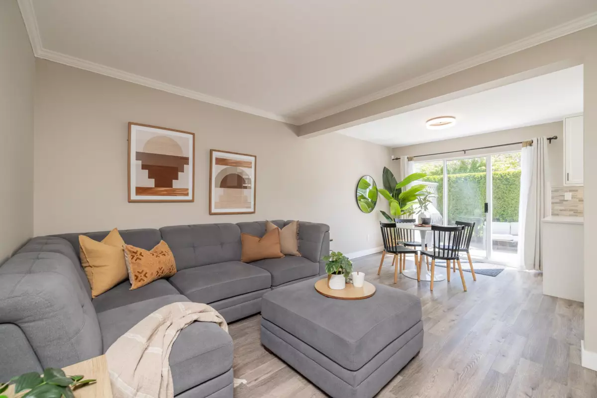 Family Room Photo of 863 Roche Point Drive, North Vancouver, BC