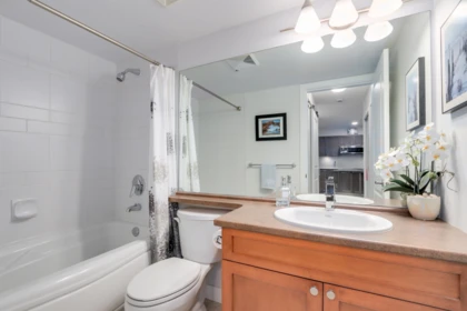 Guest Bathroom Photo of 224 19673 Meadow Gardens Way, Pitt Meadows, BC