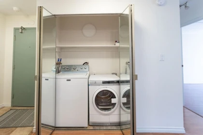 Mudroom Photo of 403 7171 Beresford Street, Burnaby, BC