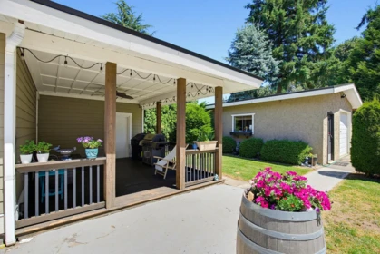 Outdoor Kitchen Photo of 34348 Laburnum Avenue, Abbotsford, BC