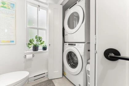 Guest Bathroom Photo of 26 4656 Orca Way, Delta, BC
