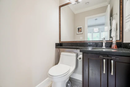 Primary Bathroom Photo of 5603 Rhodes Street, Vancouver, BC
