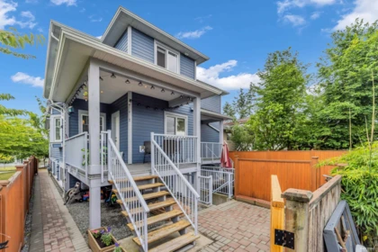Swimming Pool Photo of 5603 Rhodes Street, Vancouver, BC