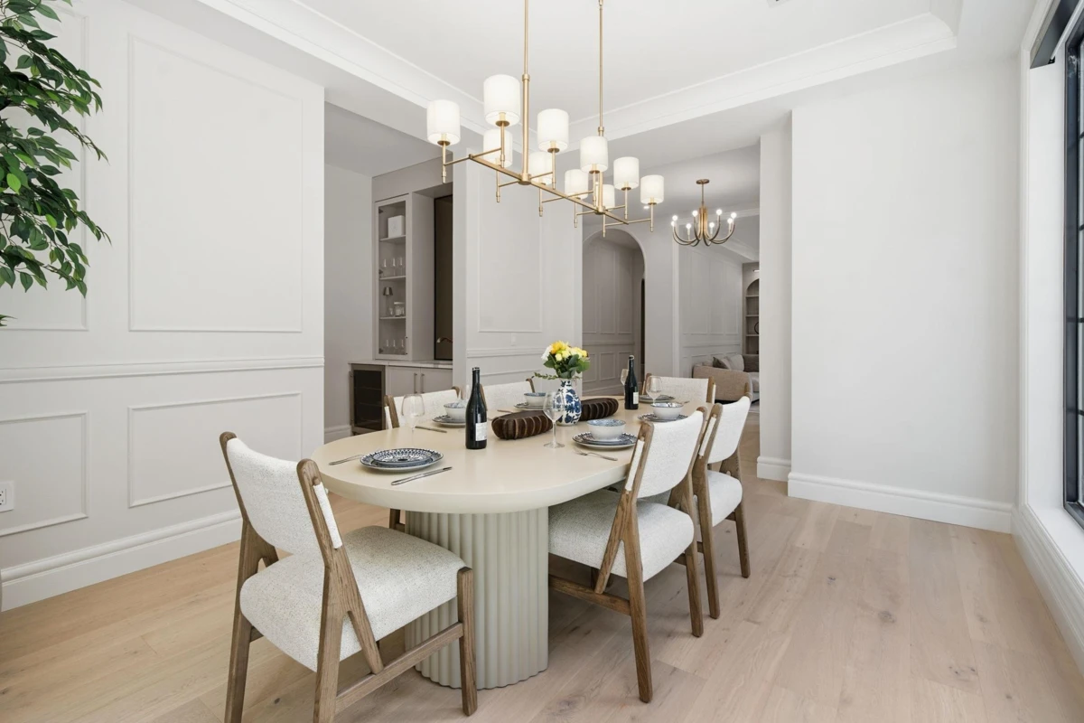 Dining Area Photo of 13909 28 Avenue, Surrey, BC