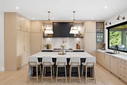 Kitchen Photo of 13909 28 Avenue, Surrey, BC