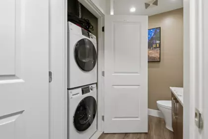 Basement Recreation Room Photo of 907 1333 W 11th Avenue, Vancouver, BC