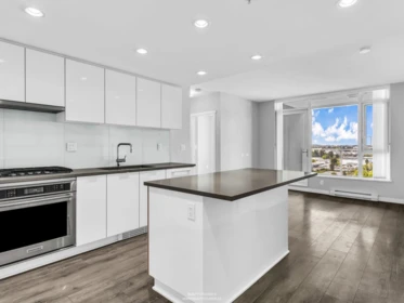 Kitchen Photo of 1705 2388 Madison Avenue, Burnaby, BC